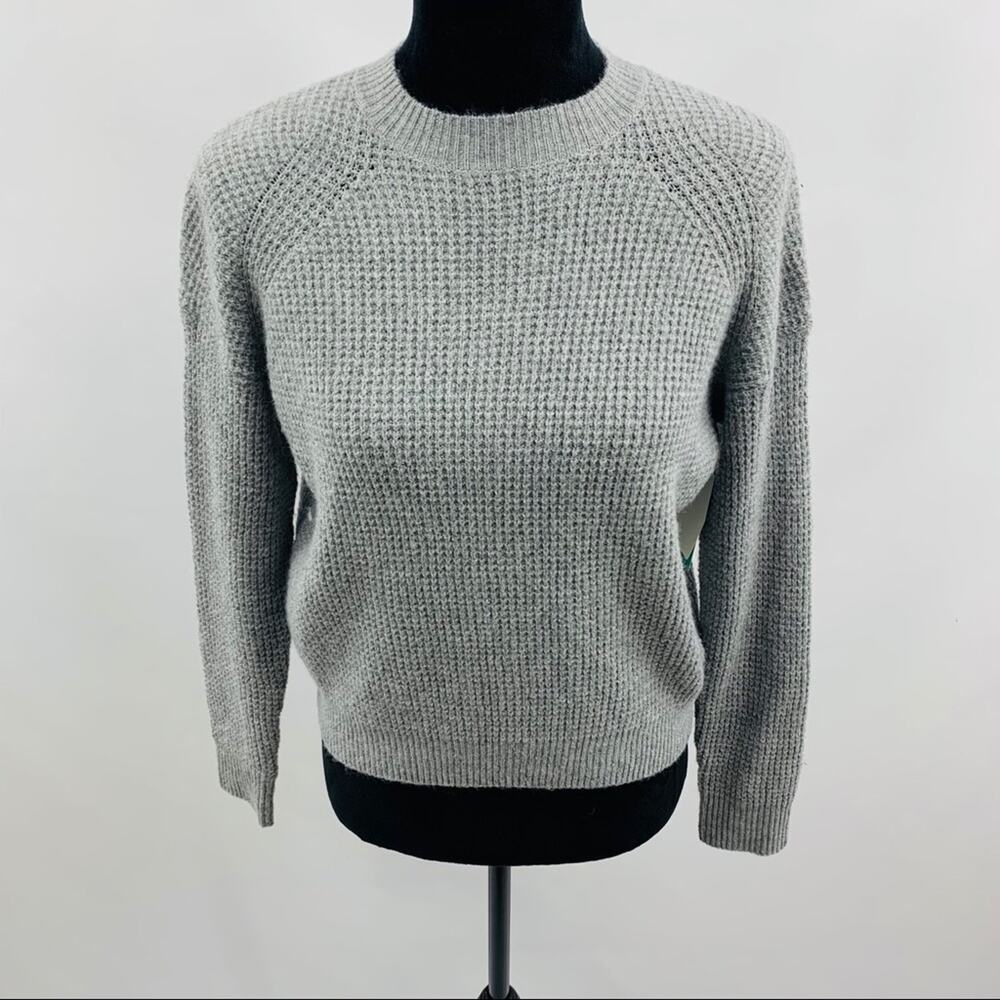 Abound Green Golf and Gray Sweater Set - Picture 11 of 12